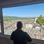 Townhouse - 6 Bed Hot Tub House