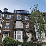 Townhouse - 6 Bed Hot Tub House Bowness-on-Windermere