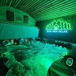 Townhouse - 6 Bed Hot Tub House Bowness-on-Windermere