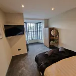 Townhouse - 6 Bed Hot Tub House Feriehus